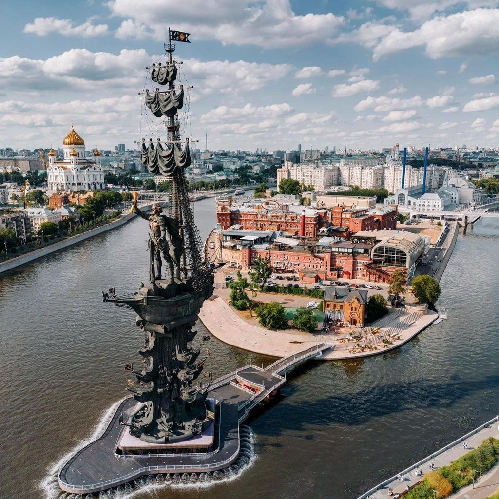 Яхт-клуб: фото